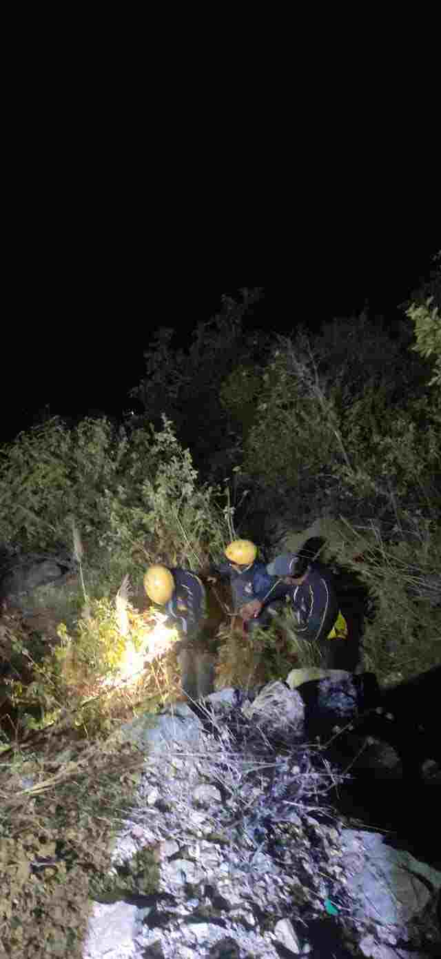 Uttarakhand Tehri: दुःखद; असेना और देवल के बीच हुआ हादसा, एक युवक की मौके पर ही मौत, दूसरे घायल युवक को SDRF ने किया रेस्क्यू 2 Uttarakhand Tehri: दुःखद; असेना और देवल के बीच हुआ हादसा, एक युवक की मौके पर ही मौत, दूसरे घायल युवक को SDRF ने किया रेस्क्यू 2 Hello Uttarakhand News »