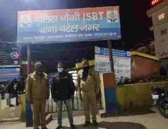 Dehradun: पत्नी मायके से न आने पर एक शख़्स ने 12 से ज्यादा वाहनों में लगाई आग, दो दुकानें को भी लगाई आग 2 Hello Uttarakhand News »