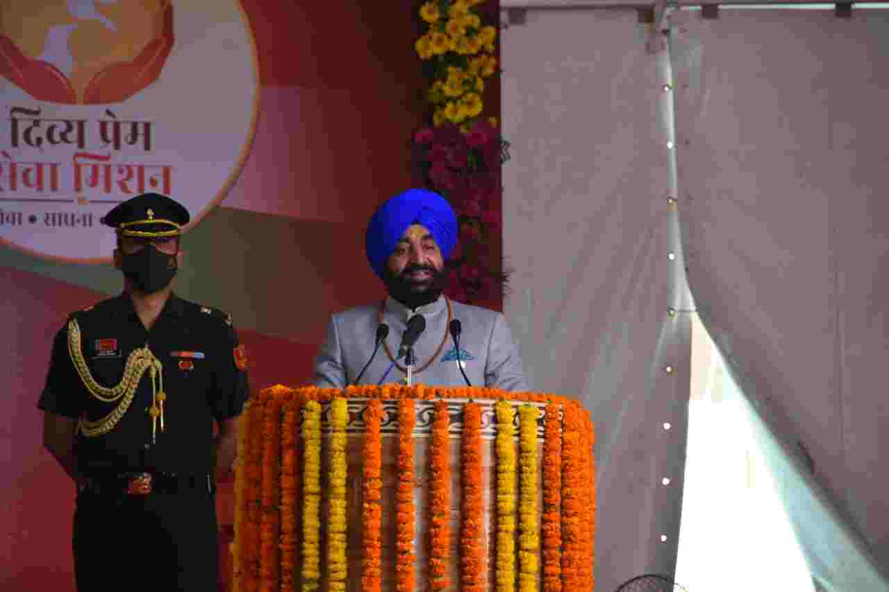 Haridwar: रजत जयंती पर राष्ट्रपति रामनाथ कोविन्द ने हरिद्वार में दिव्य प्रेम सेवा मिशन में किया सम्बोधन, राज्यपाल व मुख्यमंत्री भी रहे उपस्थित 4 Hello Uttarakhand News »