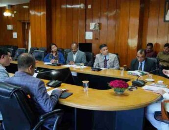 Uttarakhand: सूर्य उपासना के पर्व उत्तरायणी पर सौर ऊर्जा से संबंधित योजनाएं की जाएंगी लांच, उत्तरायणी मेले पर प्रदेशभर में किया जाएगा भव्य आयोजन 2 Hello Uttarakhand News »