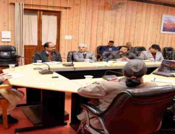 JoshimathSinking: आपदा प्रबंधन प्राधिकरण, चमोली ने किया क्षेत्र आपदा प्रबंधन संबंधी बुलेटिन जारी, जोशीमठ नगर क्षेत्र में कुल 678 भवनों में दरारें 2 Hello Uttarakhand News »