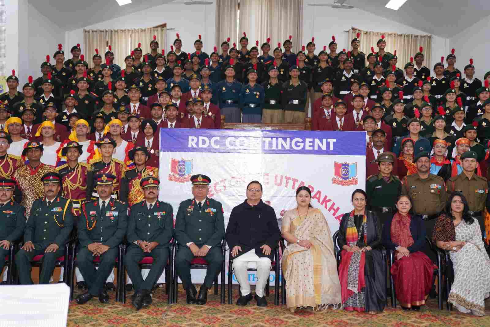 Uttarakhand: मुख्यमंत्री ने किया गणतन्त्र दिवस परेड में उत्कृष्ट प्रदर्शन करने वाले एनसीसी कैडेट्स व आरडीसी दल को सम्मानित 2 Hello Uttarakhand News »