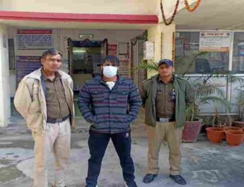 Doon Police: नाबालिग को भगाने वाला अभियुक्त गिरफ्तार, पहले से ही था अभियुक्त के खिलाफ चोरी, लूट व गुंडा एक्ट में मुकदमे दर्ज 3 Hello Uttarakhand News »