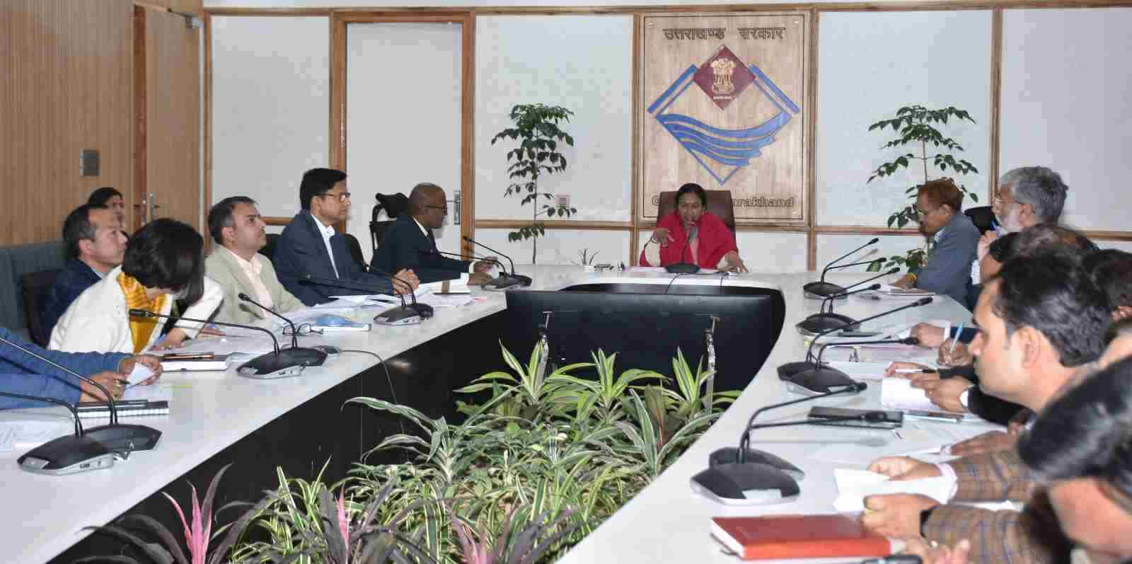 Uttarakhand: अधिकारी फाइलों पर आपत्तियां लगाने के स्थान पर अनौपचारिक तरीके से उनका त्वरित निराकरण करें - एसीएस राधा रतूड़ी 2 Uttarakhand: अधिकारी फाइलों पर आपत्तियां लगाने के स्थान पर अनौपचारिक तरीके से उनका त्वरित निराकरण करें - एसीएस राधा रतूड़ी 2 Hello Uttarakhand News »