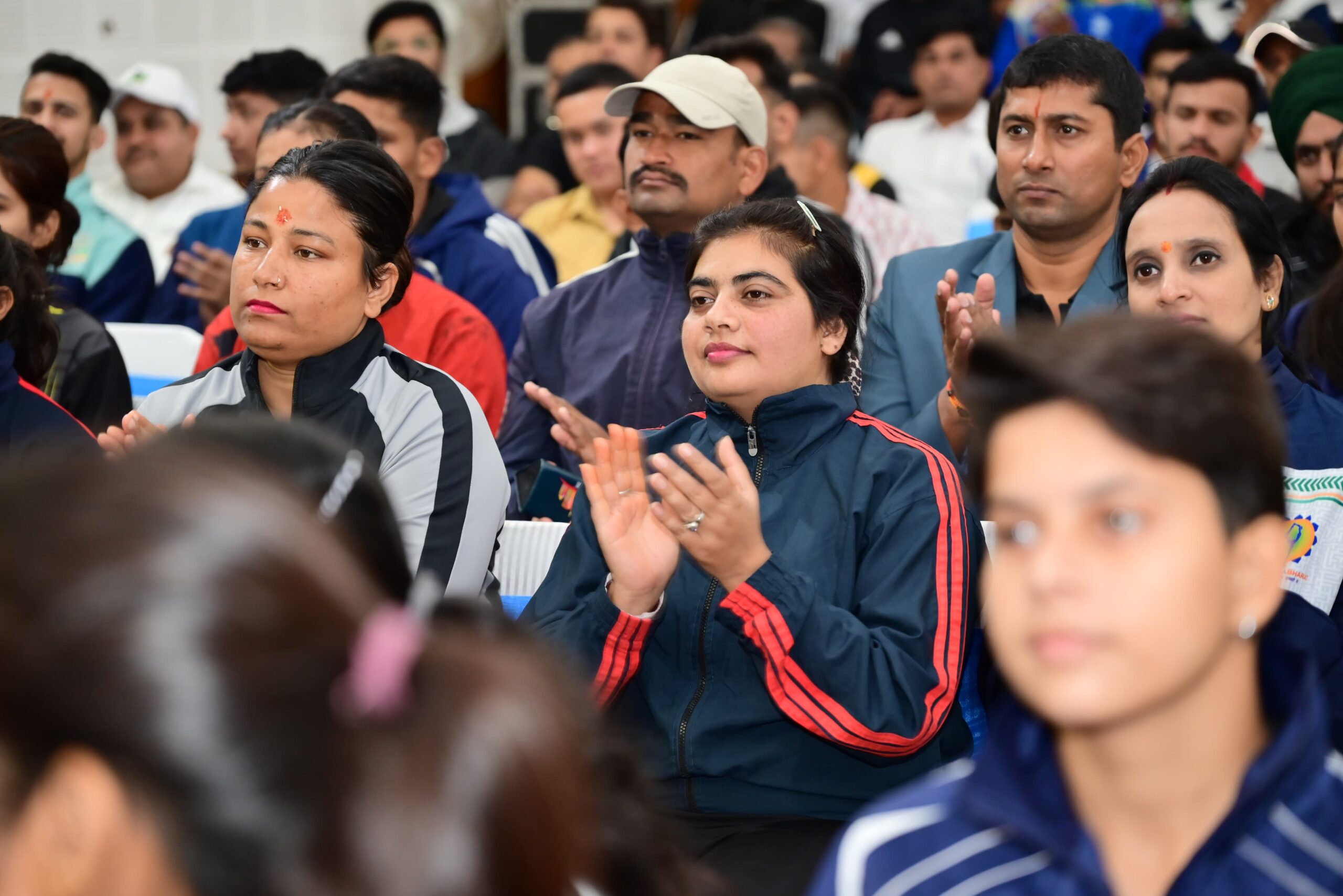 Uttarakhand: 37वें राष्ट्रीय खेल में राज्य की ओर से प्रतिभाग करने वाले खिलाड़ियों के दल को मुख्यमंत्री ने फ्लैग ऑफ कर किया रवाना, खिलाड़ी अपनी कुशल खेल प्रतिभा के बल पर देवभूमि का नाम करेंगे रोशन : मुख्यमंत्री धामी 2 Hello Uttarakhand News »