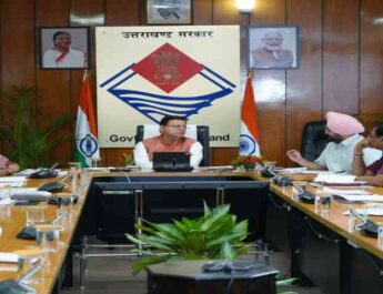 Uttarakhand: कारागारों में श्रम में नियोजित बन्दियों के न्यूनतम मजदूरी दरों को बढ़ाने का निर्णय, मुख्यमंत्री पुष्कर सिंह धामी ने जेल विकास बोर्ड की पहली बैठक में लिया गया निर्णय 4 Hello Uttarakhand News »