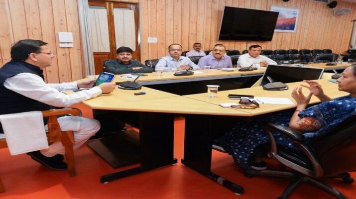 उत्तराखंड: मुख्यमंत्री ने प्रधानमंत्री के विजन को साकार करने के अधिकारियों को दिये यह निर्देश 1 Hello Uttarakhand News »
