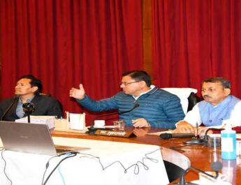उत्तराखंड: सीएम ने अधिकारियों को दी हिदायत, बैठक में प्रतिभाग करने से पहले अपना होमवर्क कर लें अधिकारी 4 Hello Uttarakhand News »
