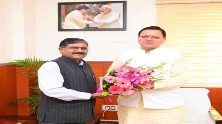 मुख्यमंत्री पुष्कर सिंह धामी से उत्तराखण्ड लोक सेवा आयोग के अध्यक्ष डा. राकेश कुमार ने की शिष्टाचार भेंट, मुख्यमंत्री धामी ने आयोग द्वारा कराई जाने वाले भर्ती परीक्षाओं की प्रक्रिया को त्वरित करने के दिए 1 Hello Uttarakhand News »