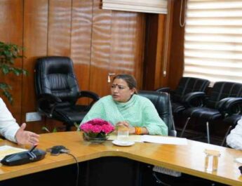 उत्तराखंड: मुख्यमंत्री ने राज्य में प्रस्तावित खेल विश्वविद्यालय के सबंध में अधिकारियों के साथ की बैठक, खेल विश्वविद्यालय की स्थापना के सबंध में अग्रिम आवश्यक कार्यवाही के दिए निर्देश 4 Hello Uttarakhand News »