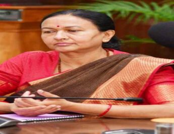 Uttarakhand: आरटीआई की बेहतर जानकारी होने से लोक सूचना अधिकारी अपने उत्तरदायित्वों का निर्वहन अधिक कुशलता से कर पाएंगे - मुख्य सचिव राधा रतूड़ी 4 Hello Uttarakhand News »