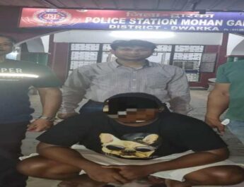 उत्तराखण्ड: एसटीएफ/साइबर क्राइम द्वारा कस्टम डिपार्टमैन्ट व क्राइम ब्रांच के नाम से धोखाधड़ी करने वाले गिरोह के मास्टमाईंड को दिल्ली से किया गिरफ्तार, विदेश से डॉलर तथा गिफ्ट भेजने के नाम पर ठगी करने वाले गिरोह का विदेशी (नाईजीरियन) नागरिक दिल्ली से गिरफ्तार 3 Hello Uttarakhand News »