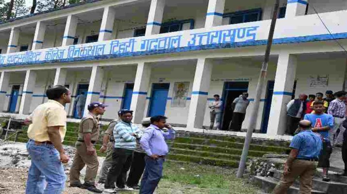 Tehri Garhwal: मुख्यमंत्री ने भिलंगना विकासखंड टिहरी के बाल गंगा एवं बूढ़ाकेदार क्षेत्र में भूस्खलन प्रभावित क्षेत्र में बचाव एवं राहत कार्य संचालित करने के अधिकारियों को दिए निर्देश 3 Tehri Garhwal: मुख्यमंत्री ने भिलंगना विकासखंड टिहरी के बाल गंगा एवं बूढ़ाकेदार क्षेत्र में भूस्खलन प्रभावित क्षेत्र में बचाव एवं राहत कार्य संचालित करने के अधिकारियों को दिए निर्देश 3 Hello Uttarakhand News »