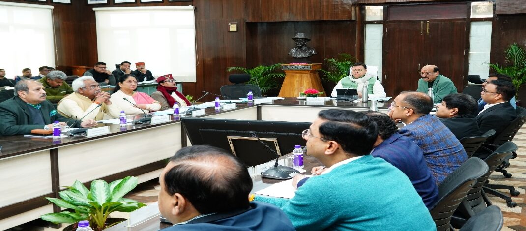 उत्तराखंड में विकास की नई पहल: वैडिंग डेस्टिनेशन, नाइट लैंडिंग, और शहरी विकास पर जोर