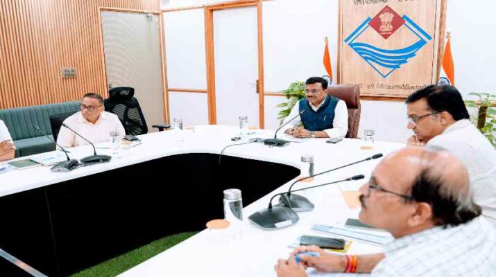 Kedarnath Hemkund Ropeway Project: केदारनाथ और हेमकुंड साहिब रोपवे परियोजनाओं की प्रगति की समीक्षा, मुख्य सचिव की अध्यक्षता में URDL बोर्ड बैठक में कई प्रस्तावों को मंजूरी 1 Hindi News Bharat &raquo;